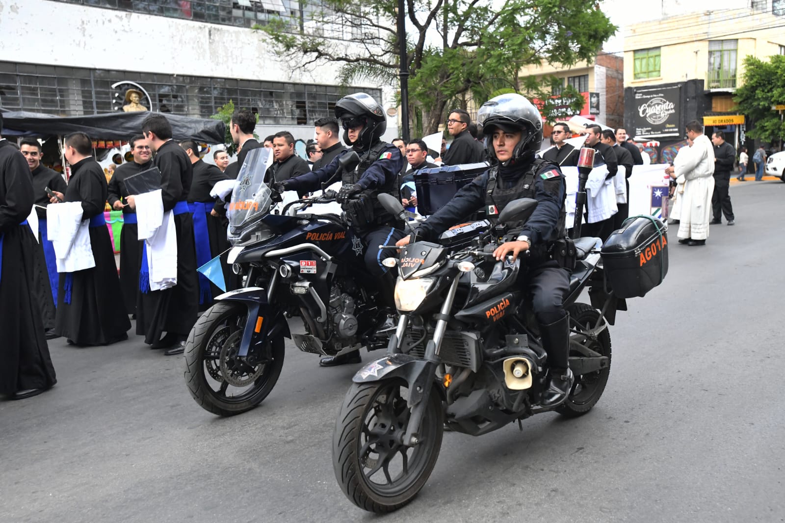 SALDO BLANCO EN LAS FESTIVIDADES POR EL QUINCENARIO DE LA VIRGEN DE